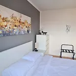 Cozy-stay I, 2-room Flat For Vacation & Messe, Duesseldorf, Perfect Connectivity ראטינגן
