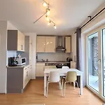 דירה Cozy-stay I, 2-room Flat For Vacation & Messe, Duesseldorf, Perfect Connectivity *