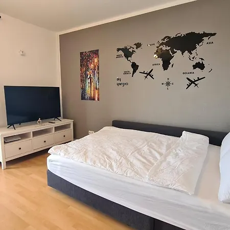 Cozy Apartments, 2-room Flat For Vacation & Messe Duesseldorf, Perfect Connectivity * Ratingen