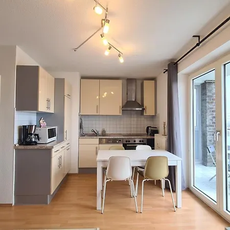 Apartment Cozy Apartments, 2-room Flat For Vacation & Messe Duesseldorf, Perfect Connectivity *