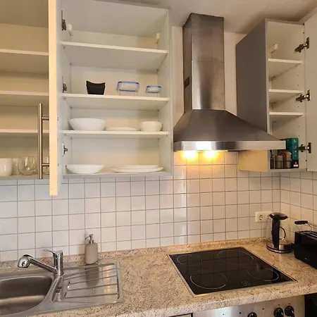 Cozy Apartments, 2-room Flat For Vacation & Messe Duesseldorf, Perfect Connectivity * Ratingen