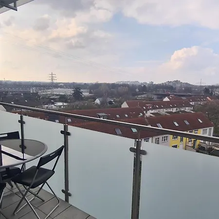 Cozy-Stay, 2-Room Flat For Vacation & Messe, Perfect Connectivity