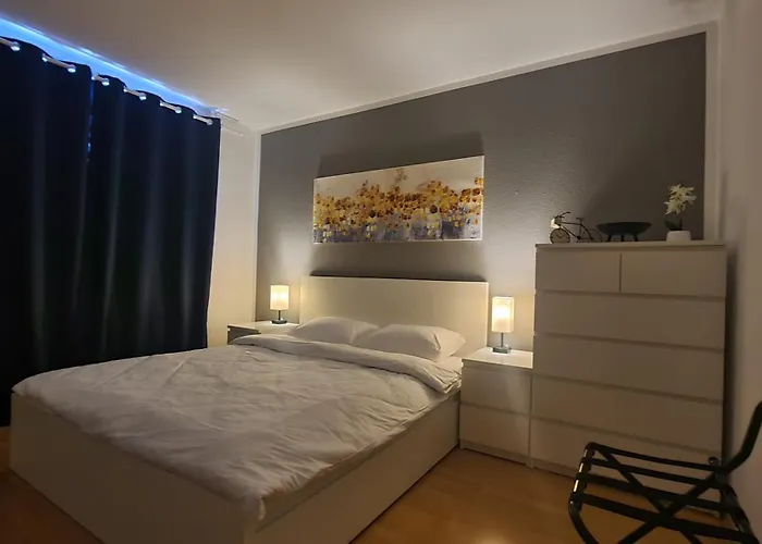 Apartment Cozy Apartments, 2-room Flat For Vacation&messe Düsseldorf, Perfect Connectivity *