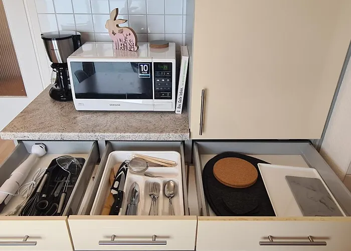 Cozy-stay I, 2-room Flat For Vacation & Messe, Duesseldorf, Perfect Connectivity